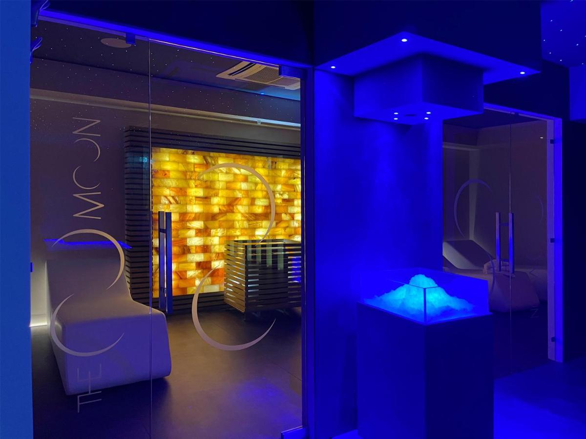 Deluxe Suite Spa Bath Sauna Spa Access