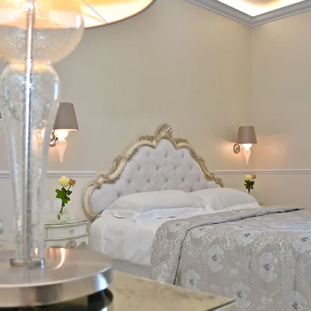 The Moon Boutique Hotel & Spa-3